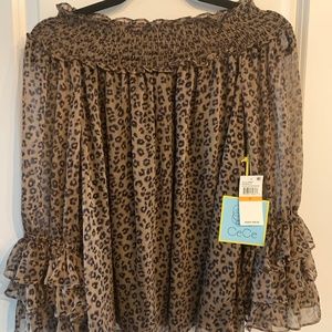 Cece top off the shoulder